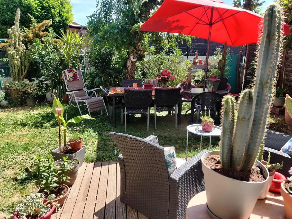 Séjour chez l'habitant La Villa Bleue Beauchastel